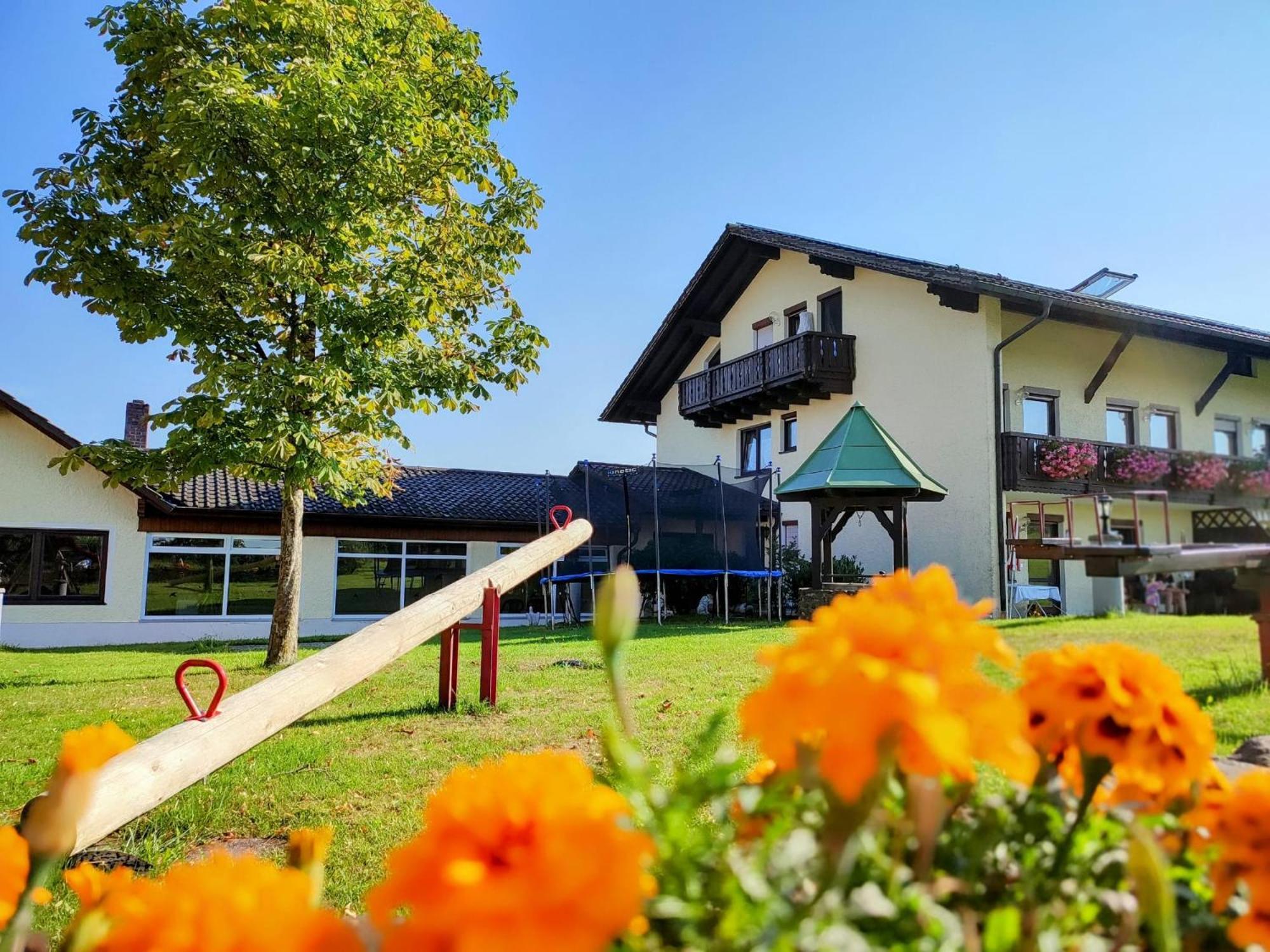 Monteurzimmer Lichtenauer Hof Hotel Thyrnau Kültér fotó